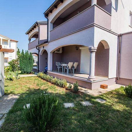 Apartments Vukalovic 2 Medulin Exterior photo